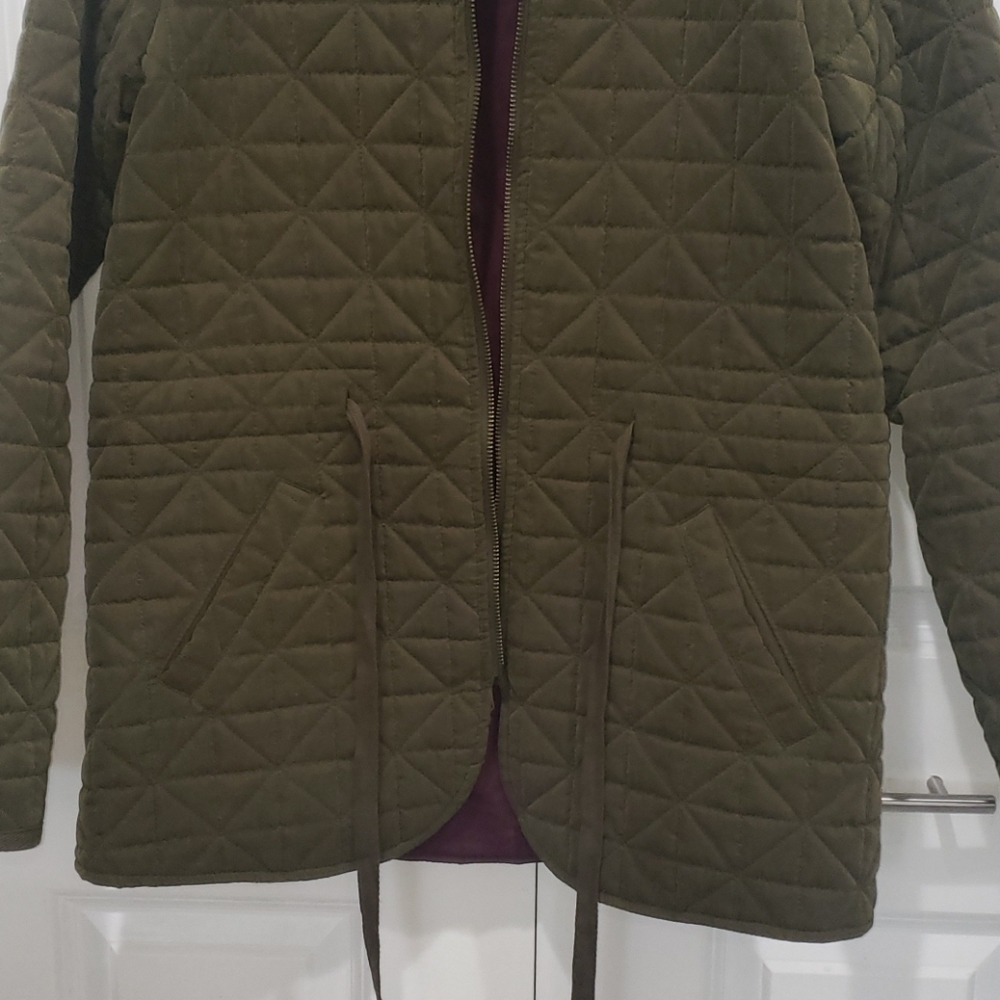 Signature weekends quilted jacket. - Picture 2 of 15